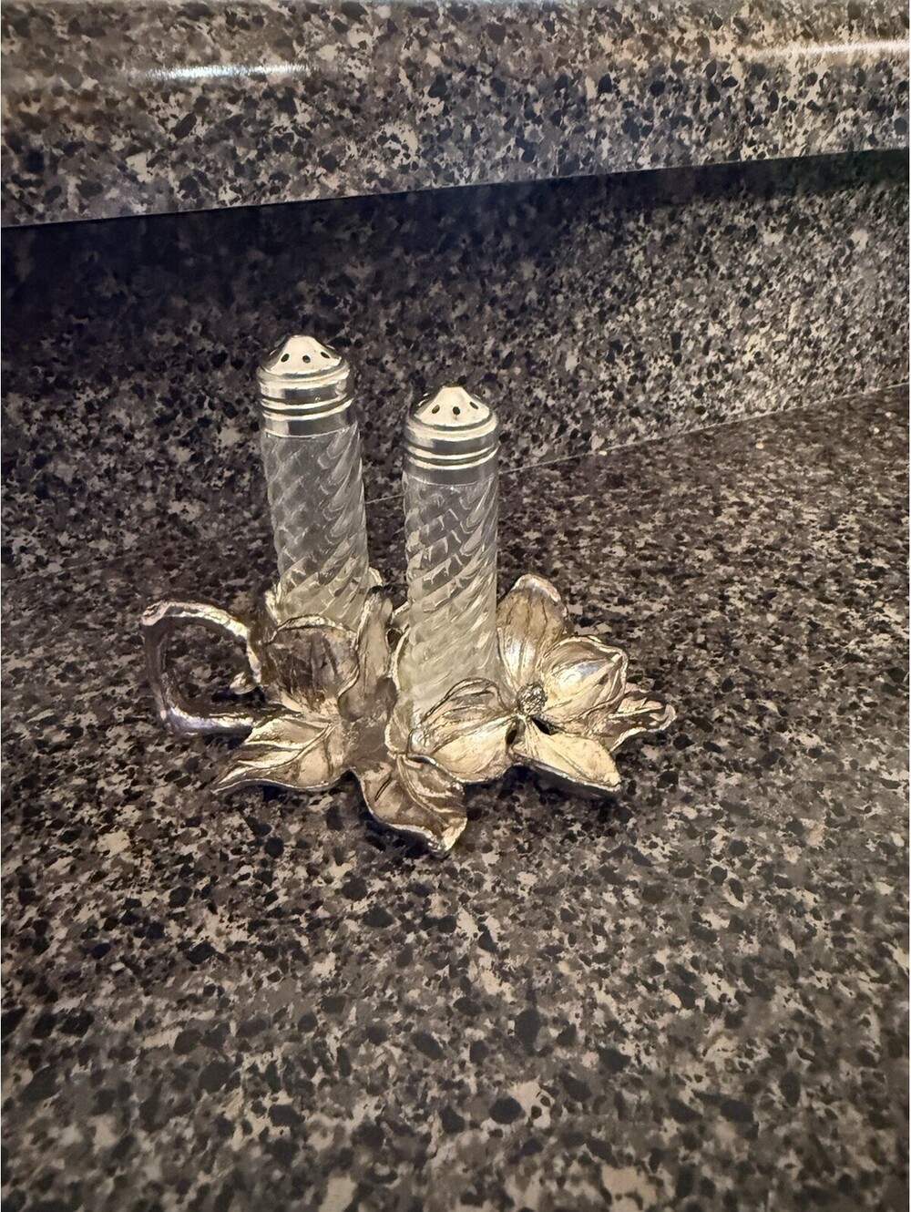 Arthur Court Pewter Salt and Pepper Shaker Set, Excellent Condition